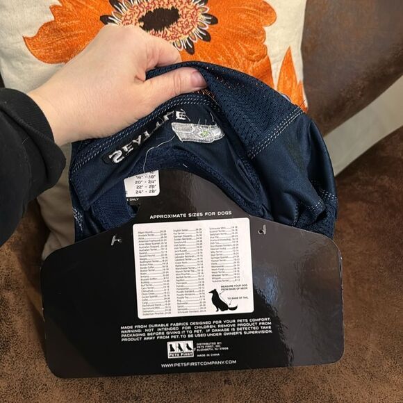 SEATTLE SEAHAWKS JERSEY PETS OFFICIAL NFL TEAM WEAR BLUE & GREEN STITCHED M NWT - Picture 11 of 12